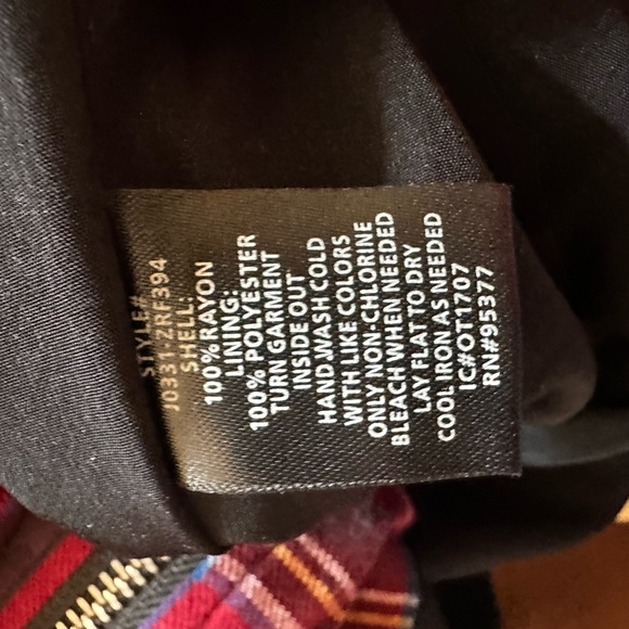 Sanctuary lined plaid zip up jacket. Size small - Picture 7 of 9
